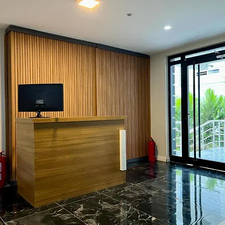 A Flat With Two Close The Lara Beaches D12 Διαμέρισμα